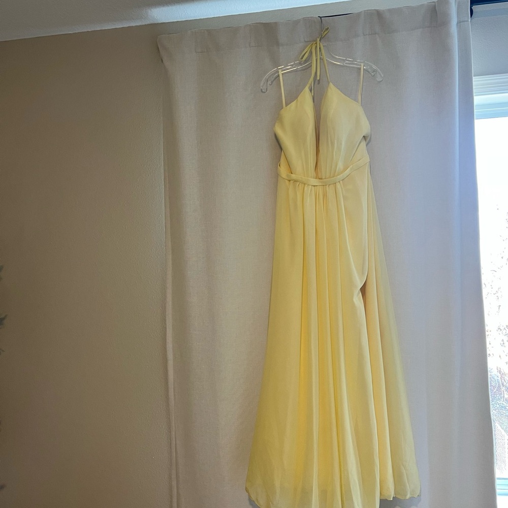 Elegant Yellow Halter Maxi Dress